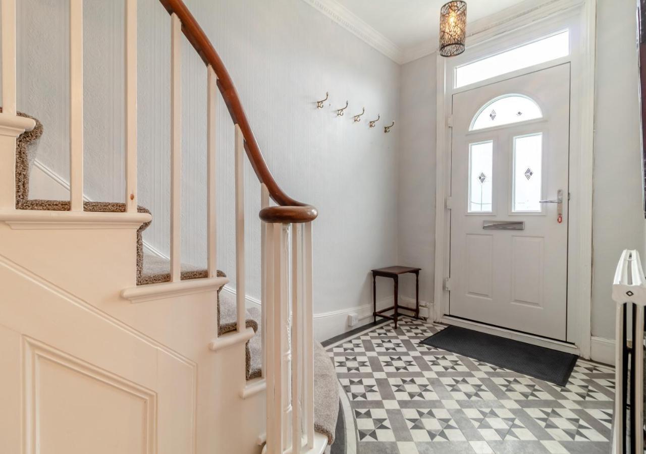 Вилла 39 London Road Хейлсуорт Экстерьер фото